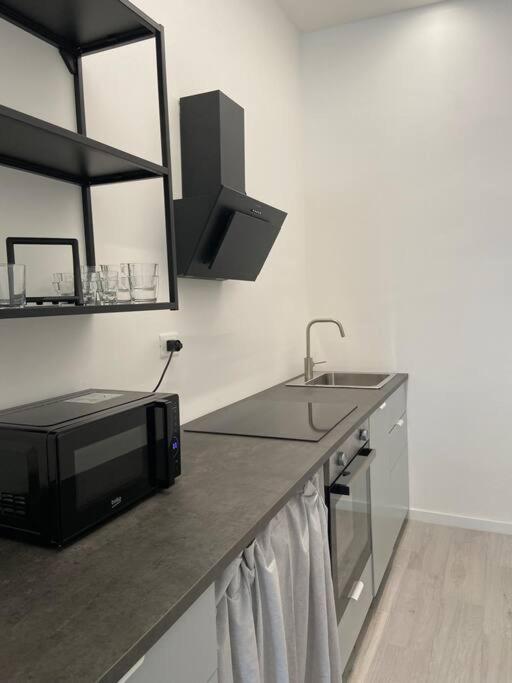 Your Urban Flat In Милано Екстериор снимка